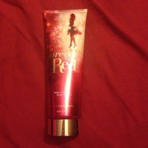Bath n Body forever red body cream