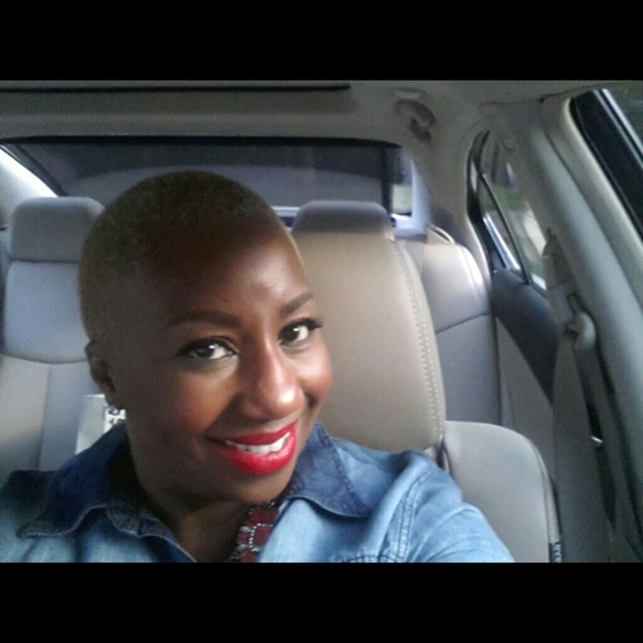 Meet your Posher, Latonya - Picture 1 of 1