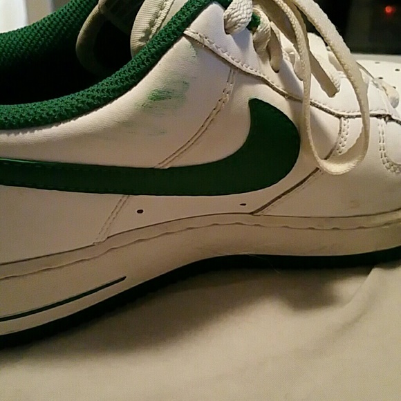 Nike Air Size 6 Sneakers - Picture 4 of 4