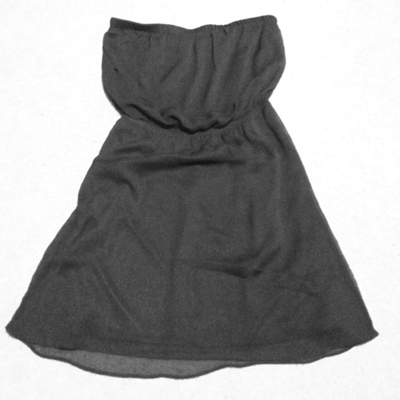 Black Sleeveless Cocktail Dress