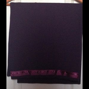 EUC Lululemon Vinyasa Scarf