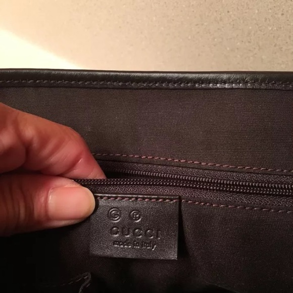 Authentic Gucci Handbag - Picture 2 of 3