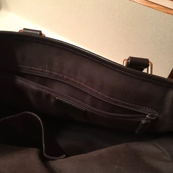 Authentic Gucci Handbag - Picture 3 of 3