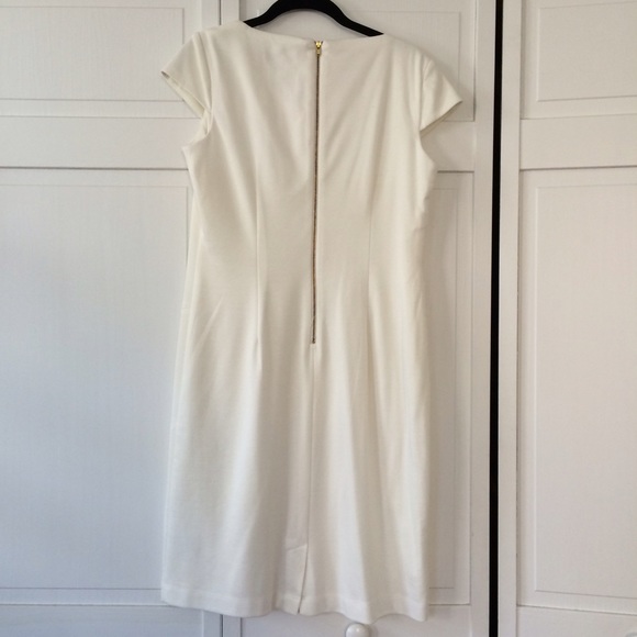 FINAL! Leslie Fay Dress w Gold Embellishment - Picture 3 of 4