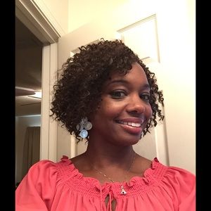 Meet your Posher, Angie