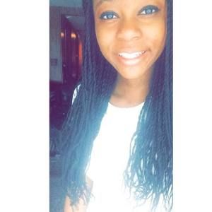 Meet your Posher, Kendra