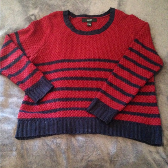 NWOT red and navy blue knit sweater