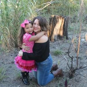 Meet your Posher, Yolanda