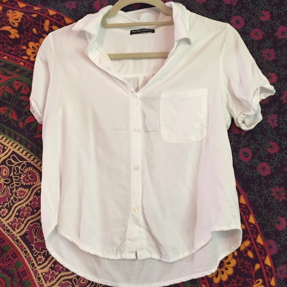 Brandy Melville Tops - Peyton Shirt Brandy Melville