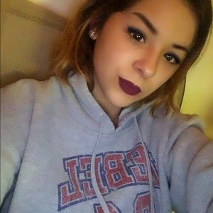 Meet your Posher, Marissa