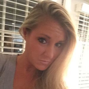 Meet your Posher, Candace