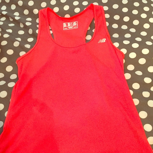 New Balance Medium Tank - Picture 1 of 1