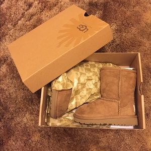 UGG BOOTS TODDLER