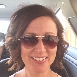 Meet your Posher, Christi