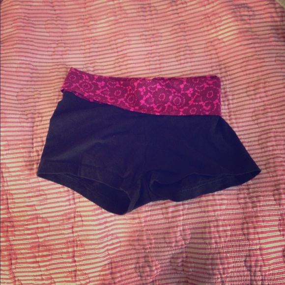 Aerie floral yoga shorts