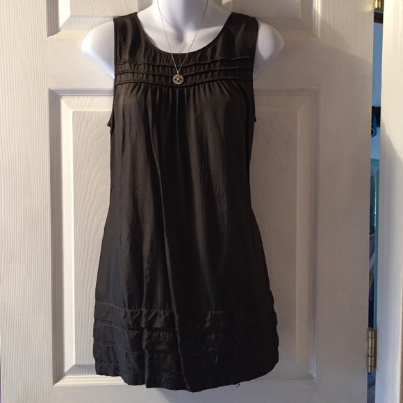 Silky gray tunic
