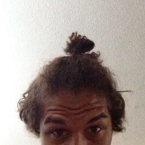 Meet your Posher, Derick