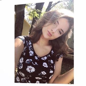 Meet your Posher, Jade