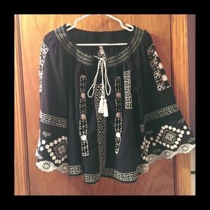 Black Silver Springs Swing Top