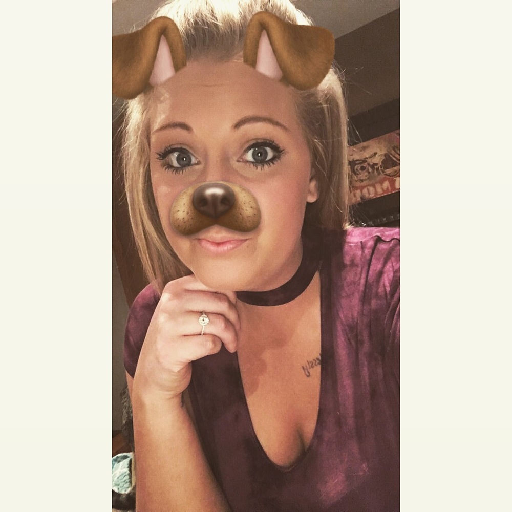 Meet your Posher, Kenzie