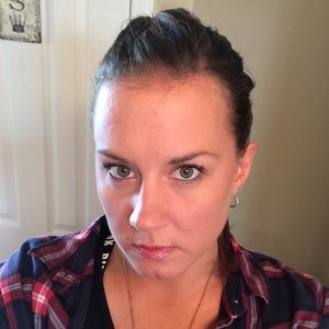 Meet your Posher, Louise