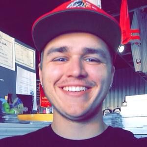 Meet your Posher, Mitchell