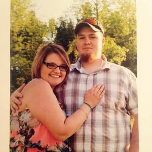 Meet your Posher, Claudia