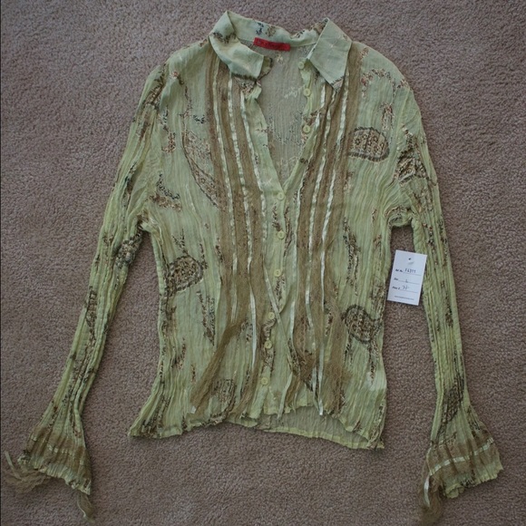 Tipsy Turvy Blouse - Picture 1 of 4
