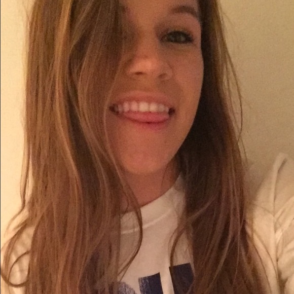 Meet your Posher, Amra