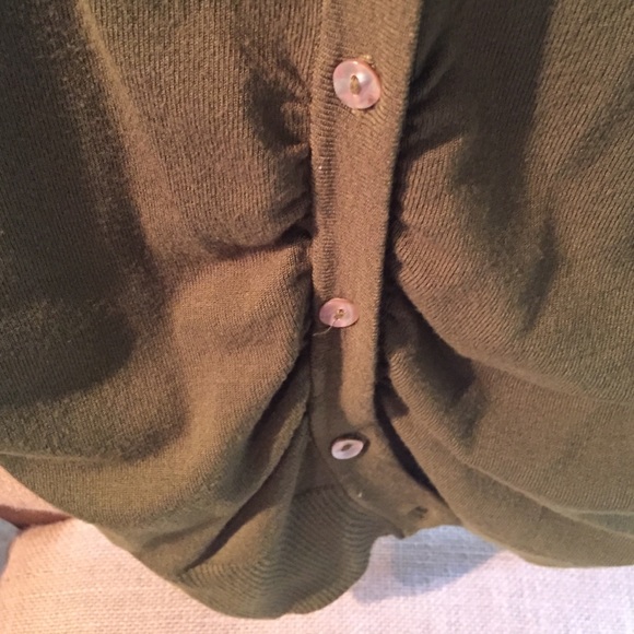 Cache button up sweater. - Picture 2 of 3