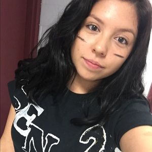 Meet your Posher, Jacqueline