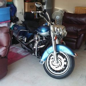 Meet your Posher, Curtis