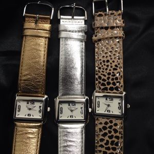 BRAND NEW Women's Metallic Strap watches! Box inc.