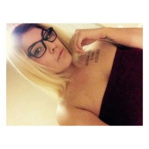 Meet your Posher, Sabrina