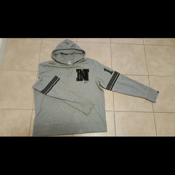 Nike sweater