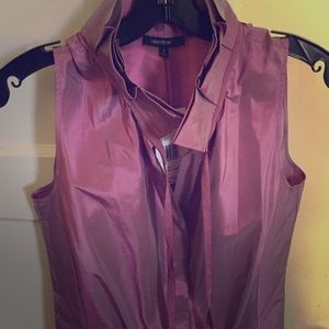 Brand new Lafayette 148 New York sleeveless top