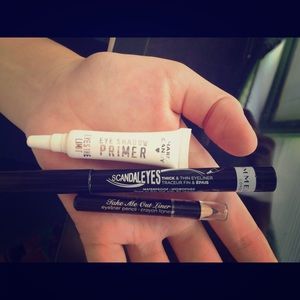 Hard candy shadow primer& mini liner. Rimmel liner