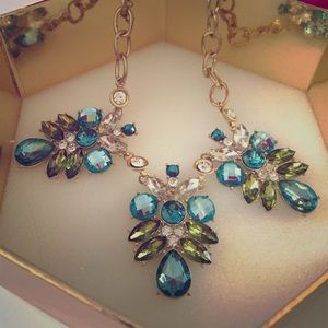 Bauble Bar Statement Necklace
