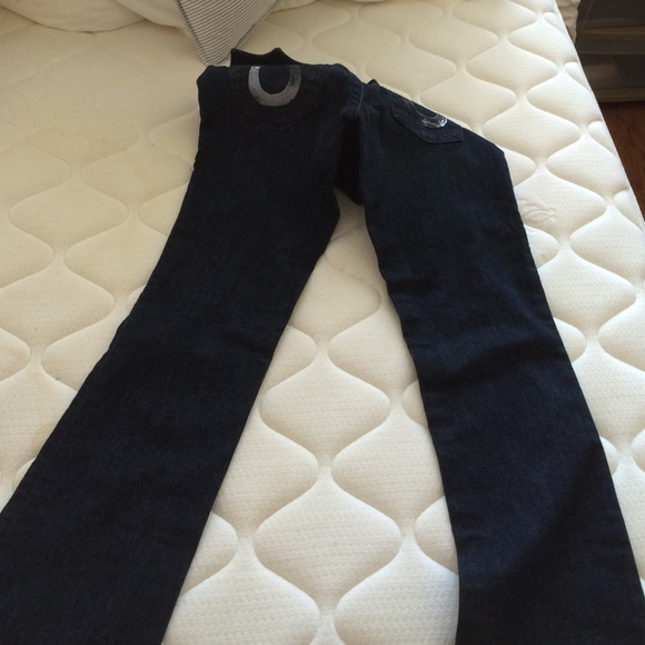 Denim - Picture 3 of 4