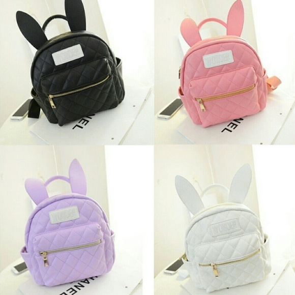 Bunny backpack in white