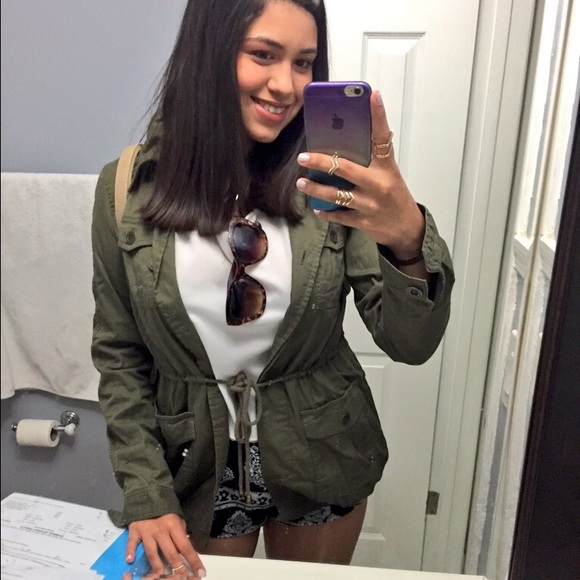 Meet Me!!! Vanessa ❤️ - Picture 2 of 4