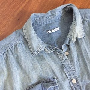 Gap distressed denim top