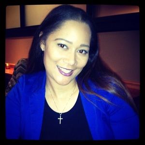 Meet your Posher, Monica