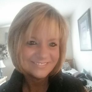 Meet your Posher, Whitney