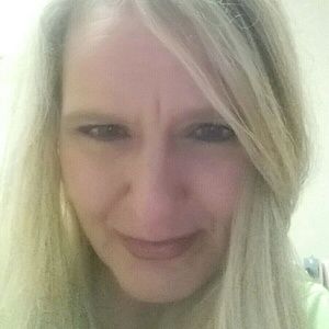 Meet your Posher, Brenda