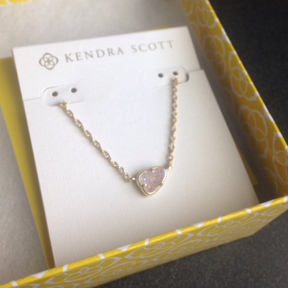 Kendra Scott small gold iridescent drury necklace