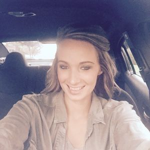 Meet your Posher, Rebecca