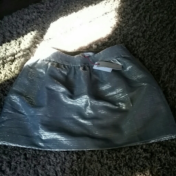 Banana republic gold skirt