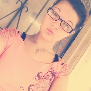 Meet your Posher, Michaela