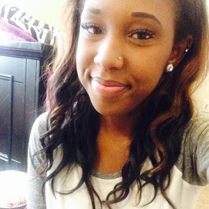 Meet your Posher, Destiny